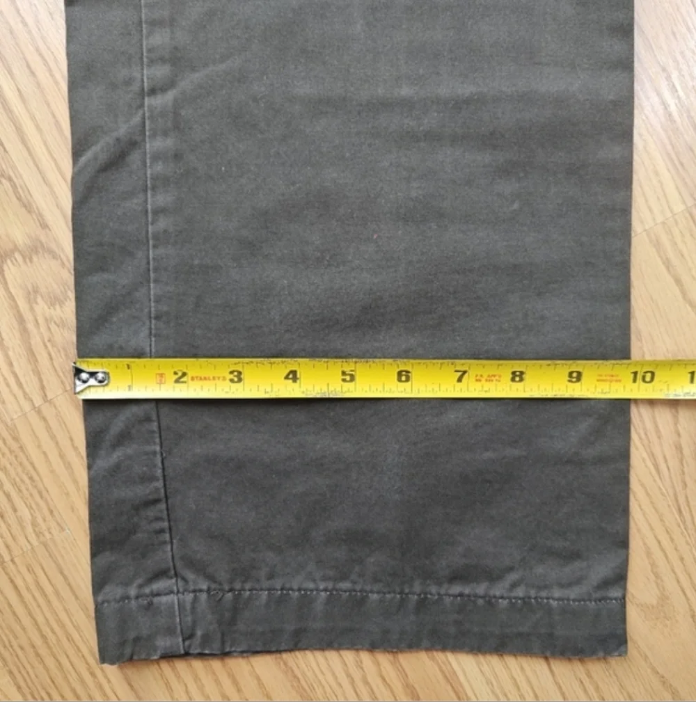 Dockers D3 Classic Fit Men's Olive Army Green Chinos 33x30 Cotton